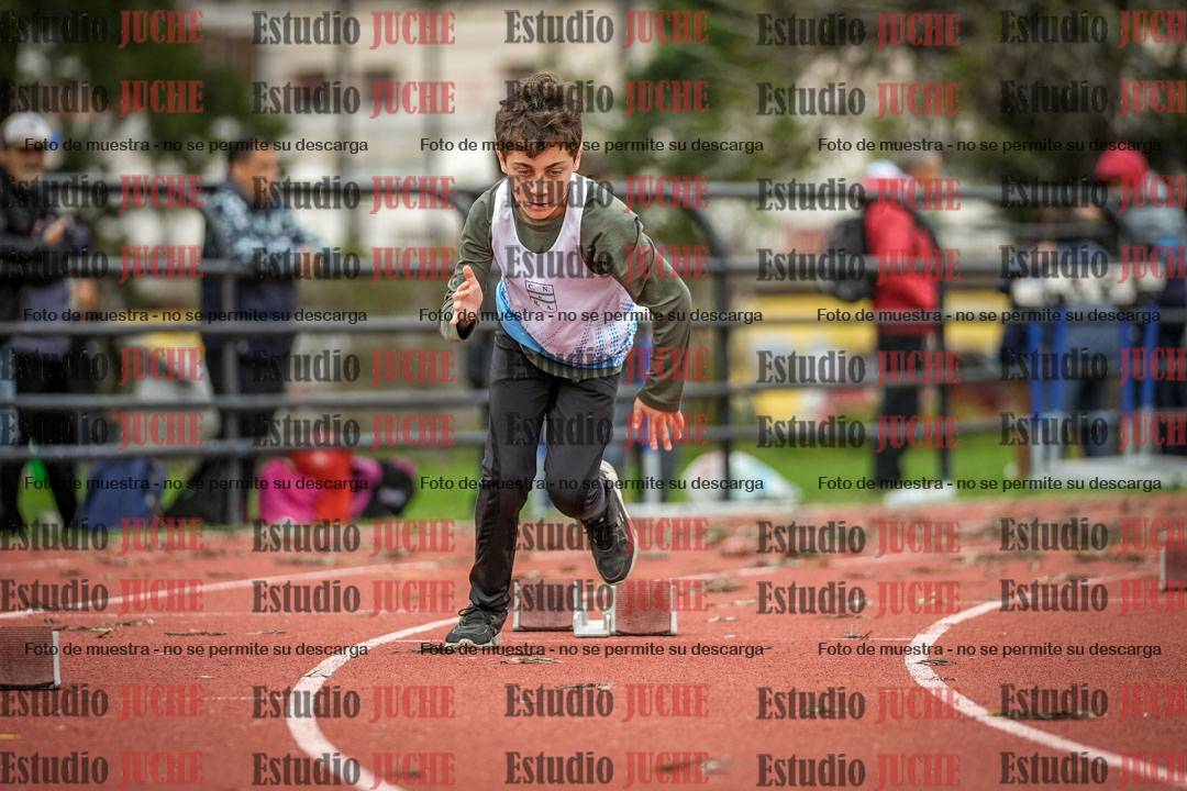 Fotos de los 200 m llanos de varones