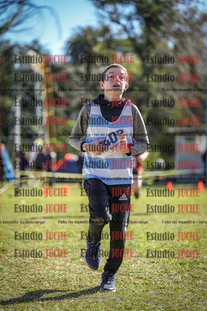 Fotos de la llegada del cross de 1000 m
