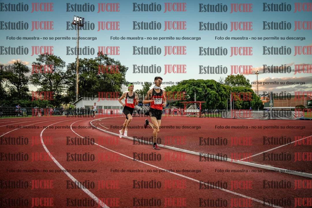 Fotos de los 1500 m llanos de varones