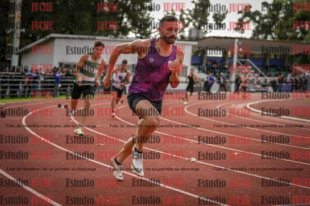 Fotos de los 400 m llanos de varones