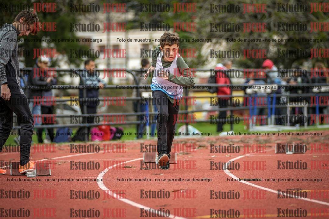 Fotos de los 200 m llanos de varones