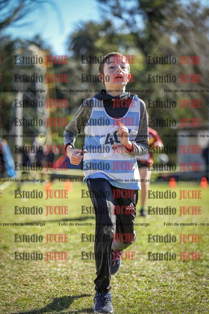 Fotos de la llegada del cross de 1000 m