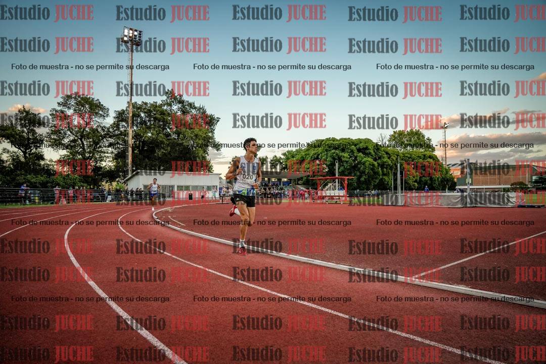 Fotos de los 1500 m llanos de varones