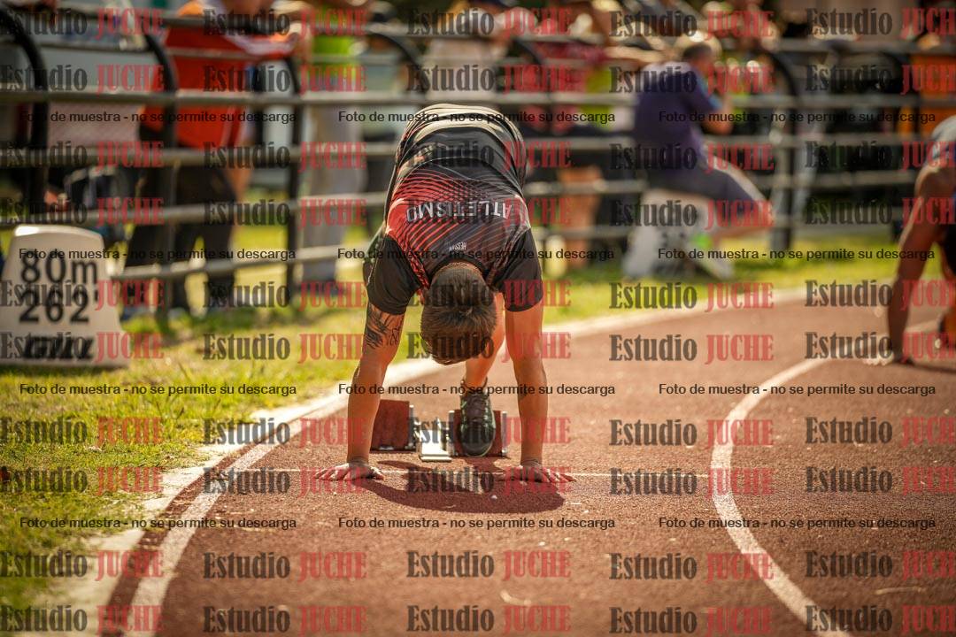 Fotos de los 400 m llanos de varones