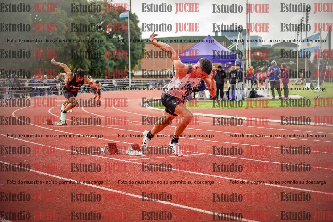 Fotos de los 400 m llanos de varones