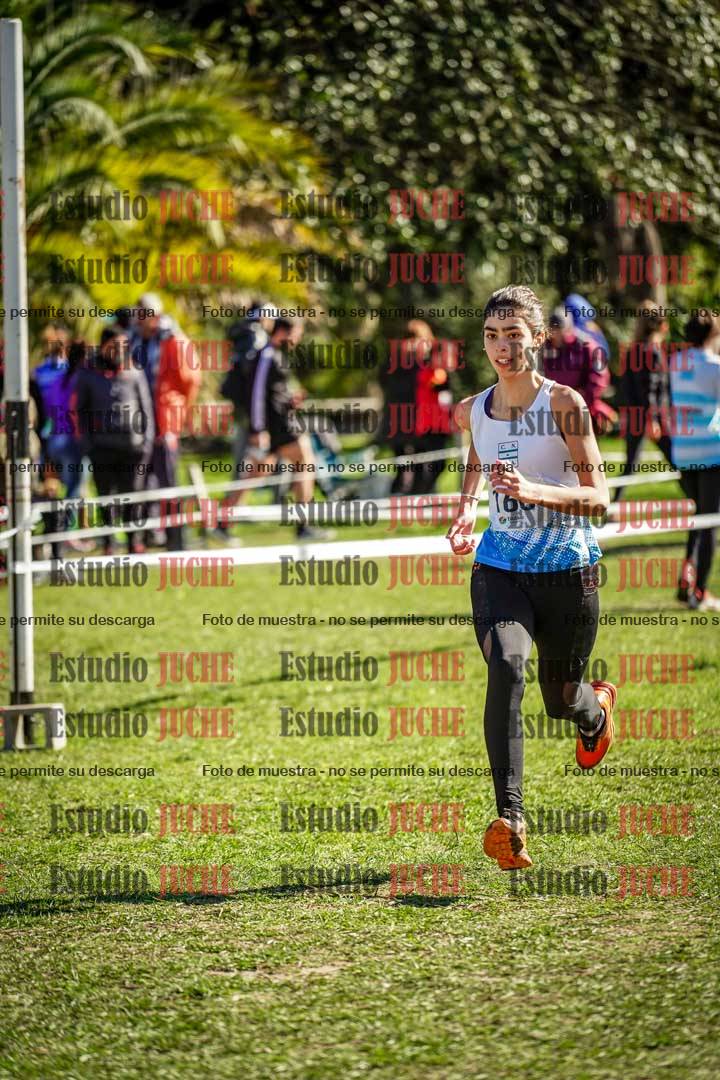 Fotos de la llegada del cross de 2000 m