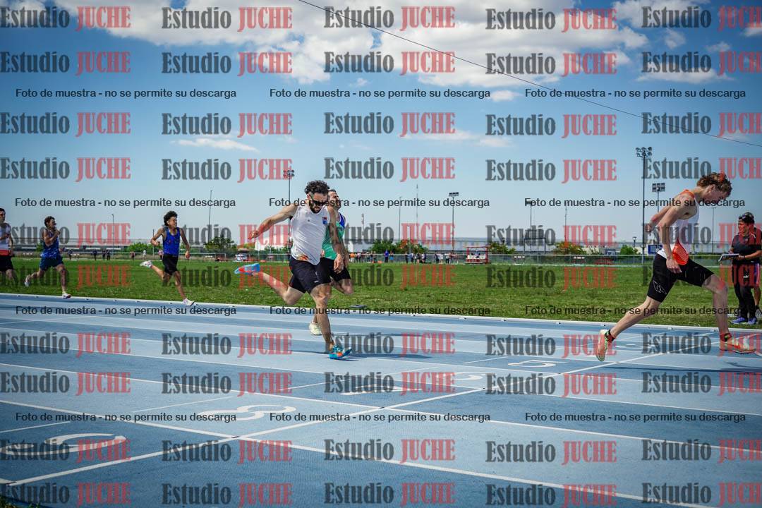 Fotos de los 400 m llanos de varones