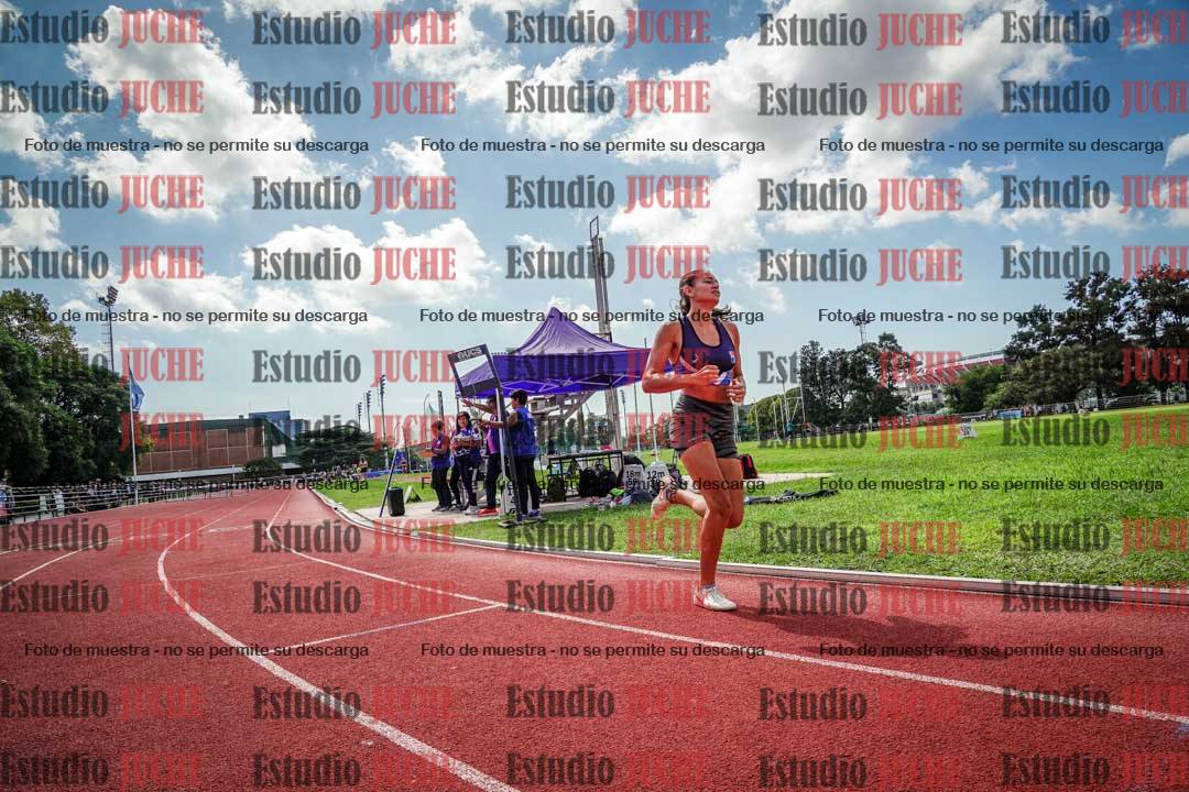 Fotos de los 800 m llanos de mujeres - heptatlón 7