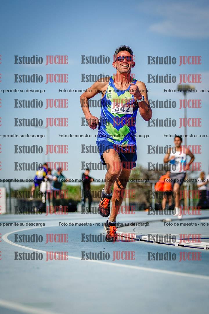 Fotos de los 3000 m llanos de varones