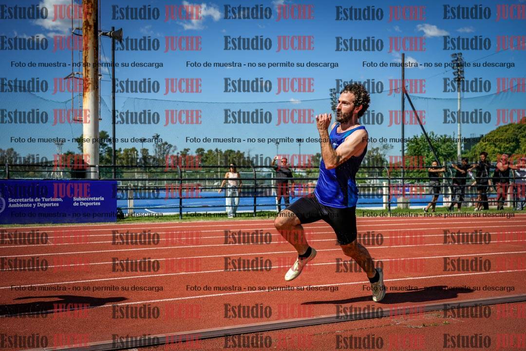 Fotos de los 200 m llanos de varones