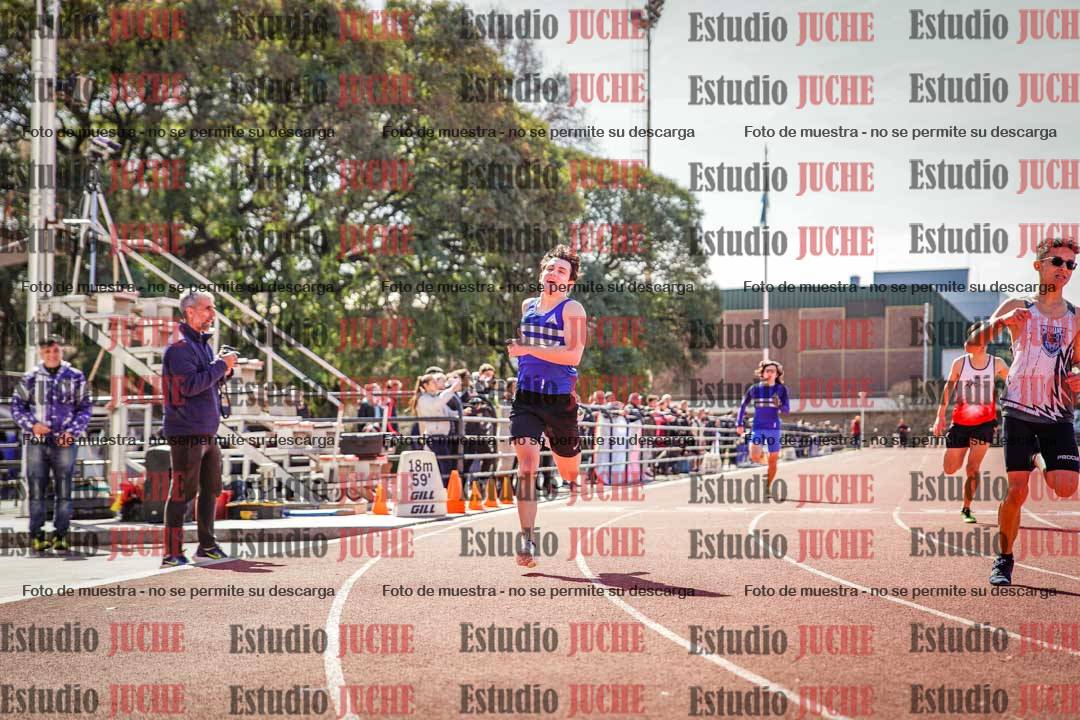Fotos de los 200 m llanos de varones