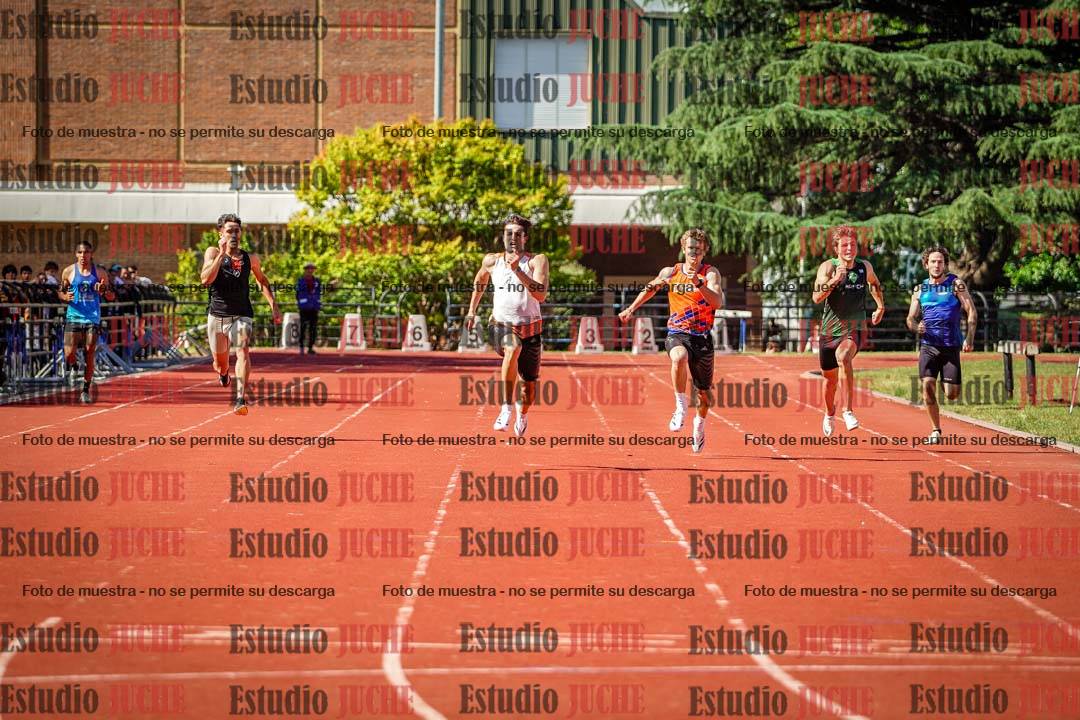 Fotos de los 200 m llanos de varones