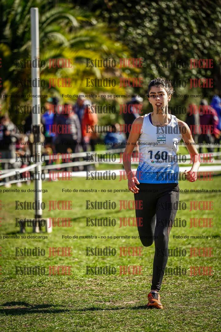 Fotos de la llegada del cross de 2000 m