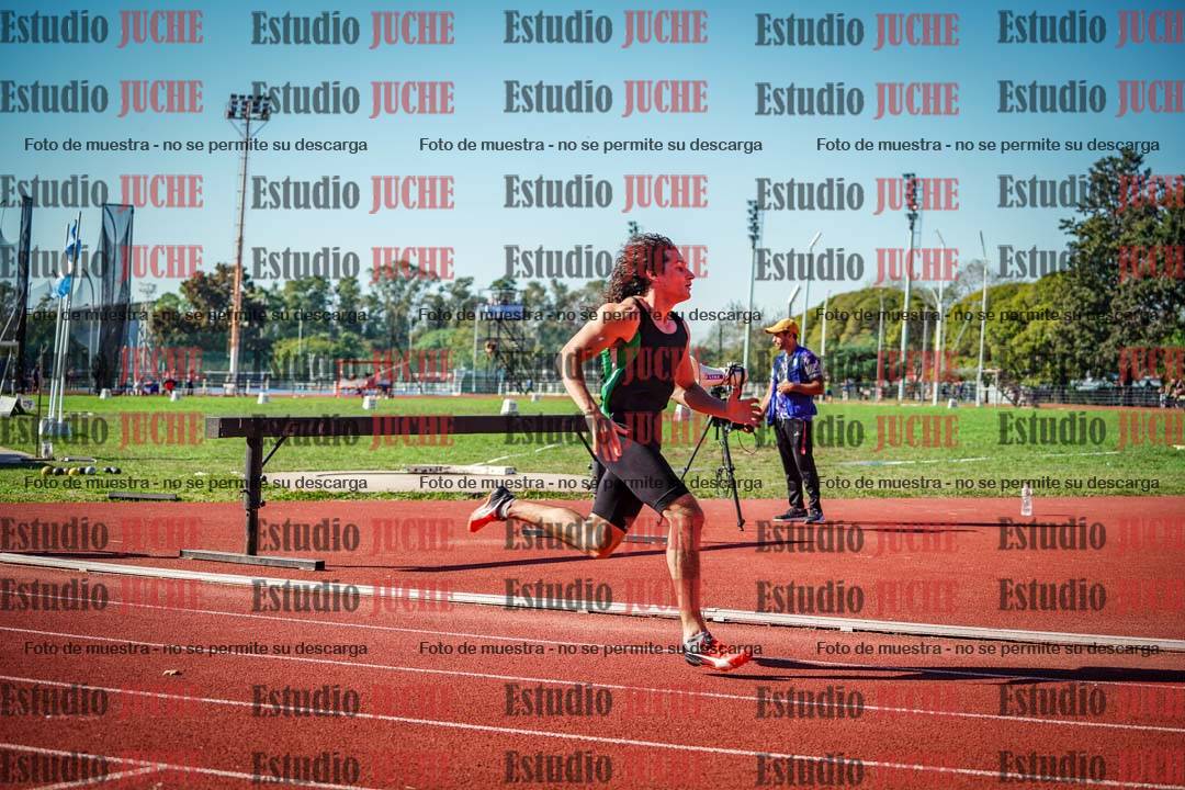 Fotos de los 400 m llanos de varones