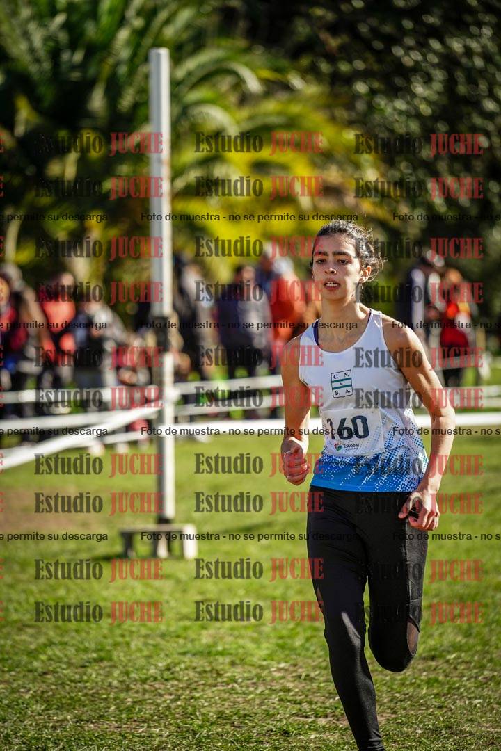Fotos de la llegada del cross de 2000 m