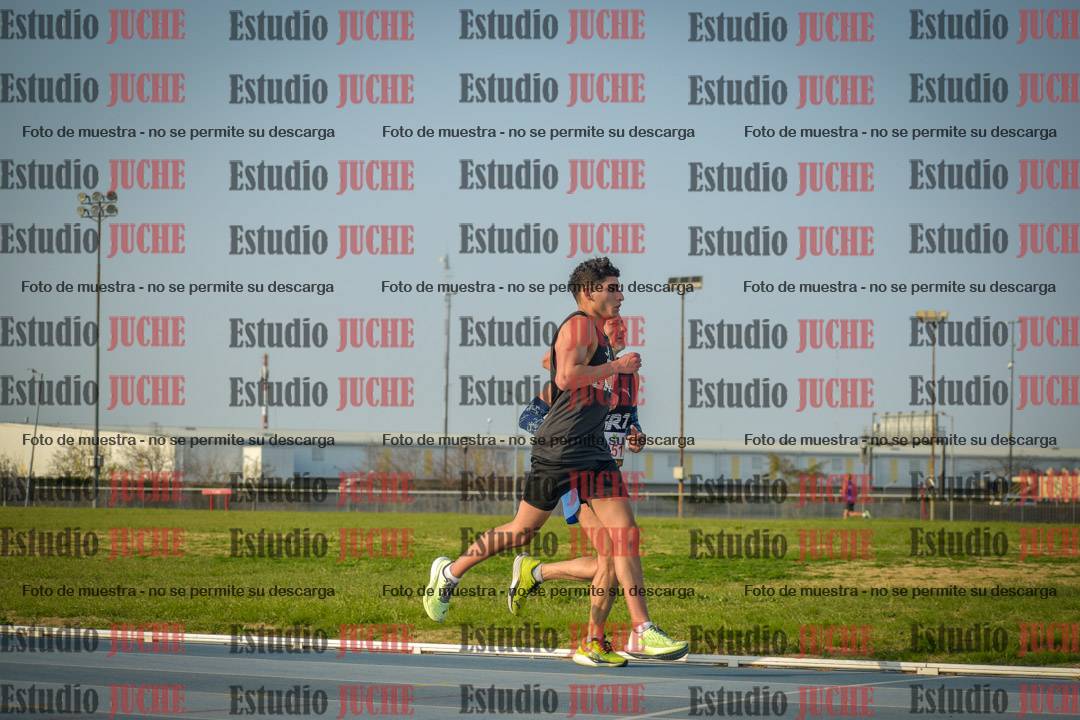 Fotos de los 3000 m llanos de varones