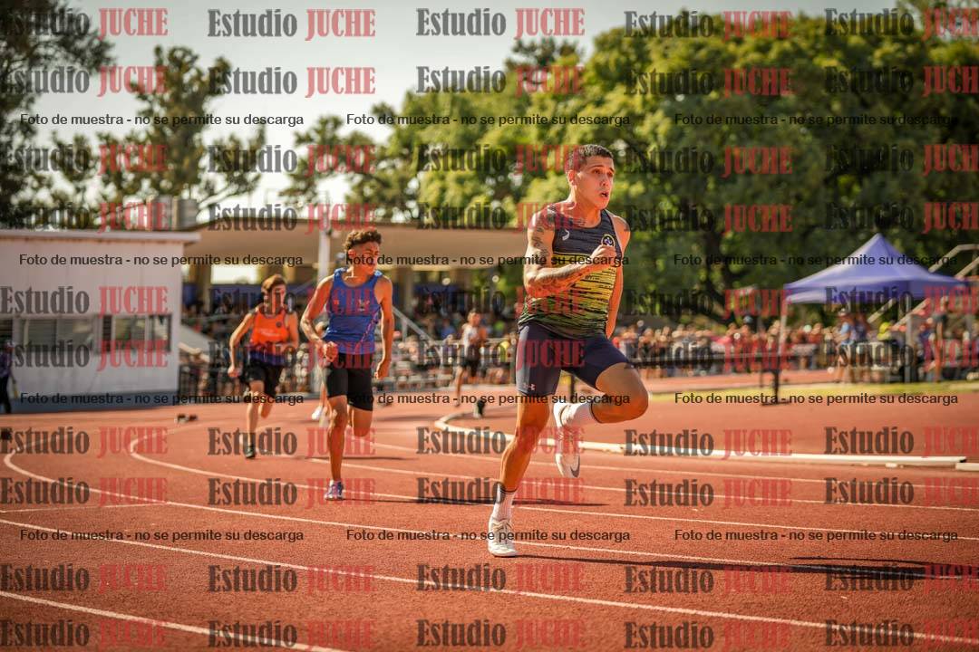 Fotos de los 400 m llanos de varones