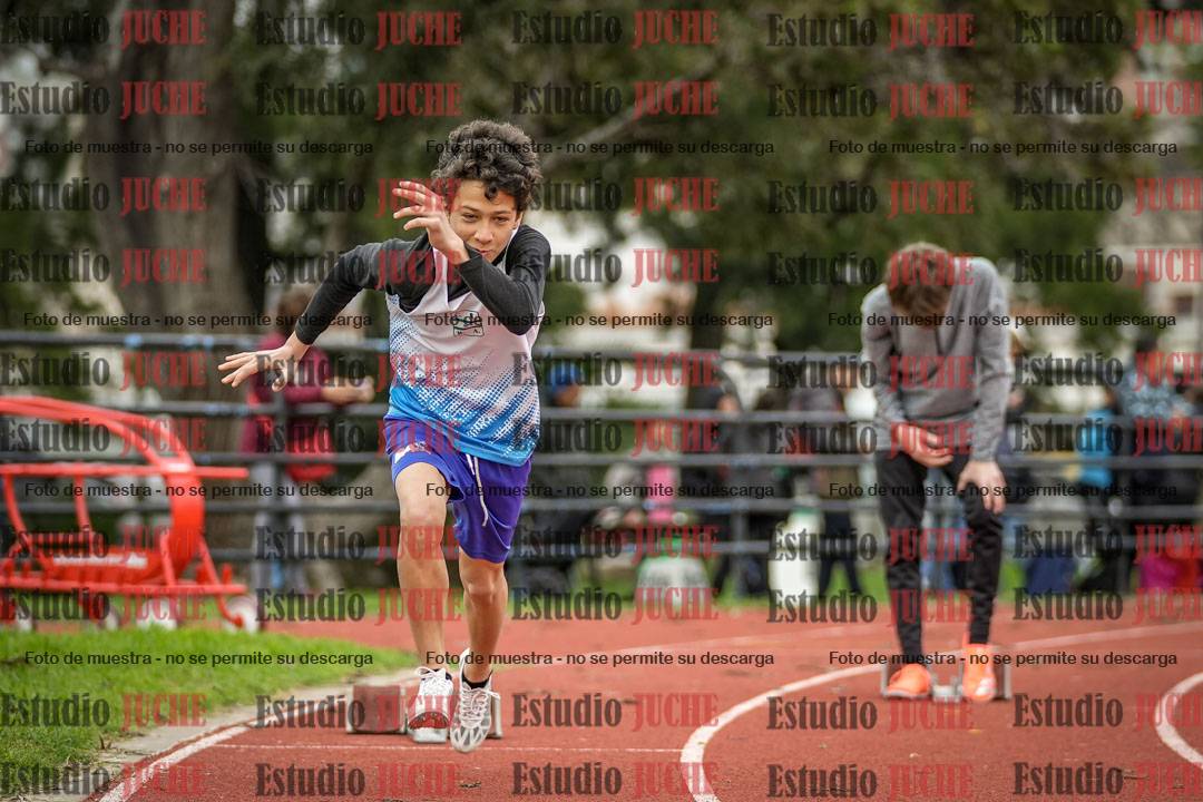 Fotos de los 200 m llanos de varones