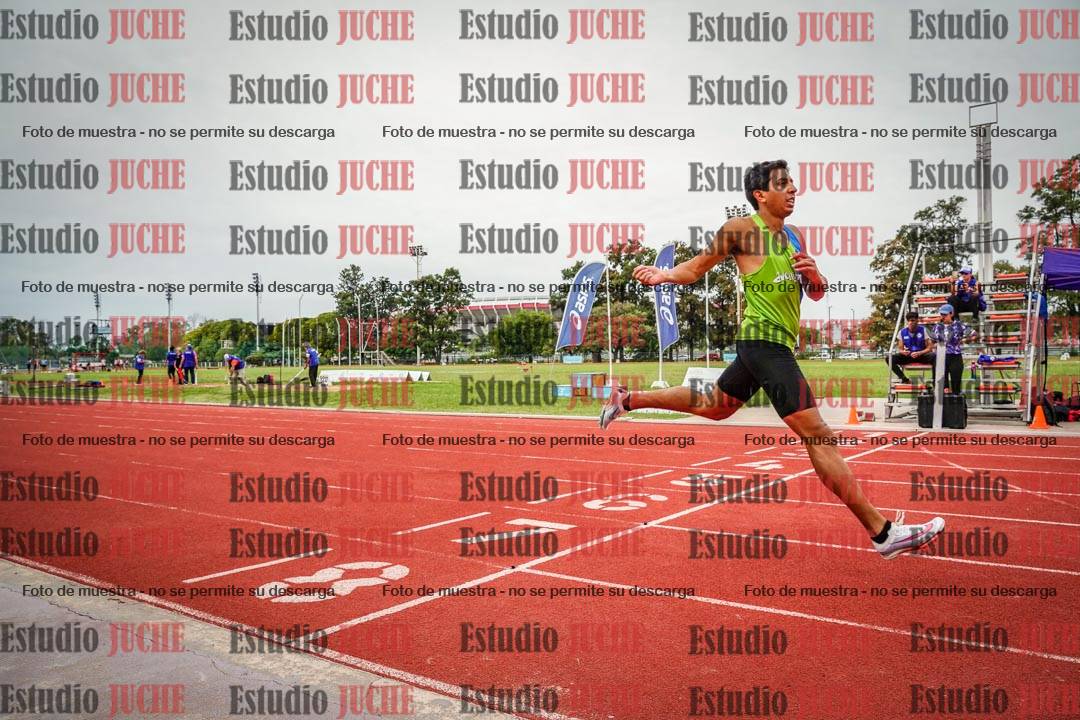 Fotos de los 400 m llanos de varones