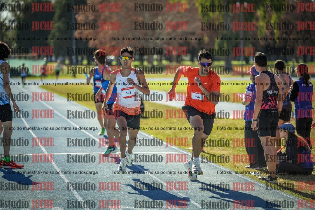 Fotos durante los relevos
