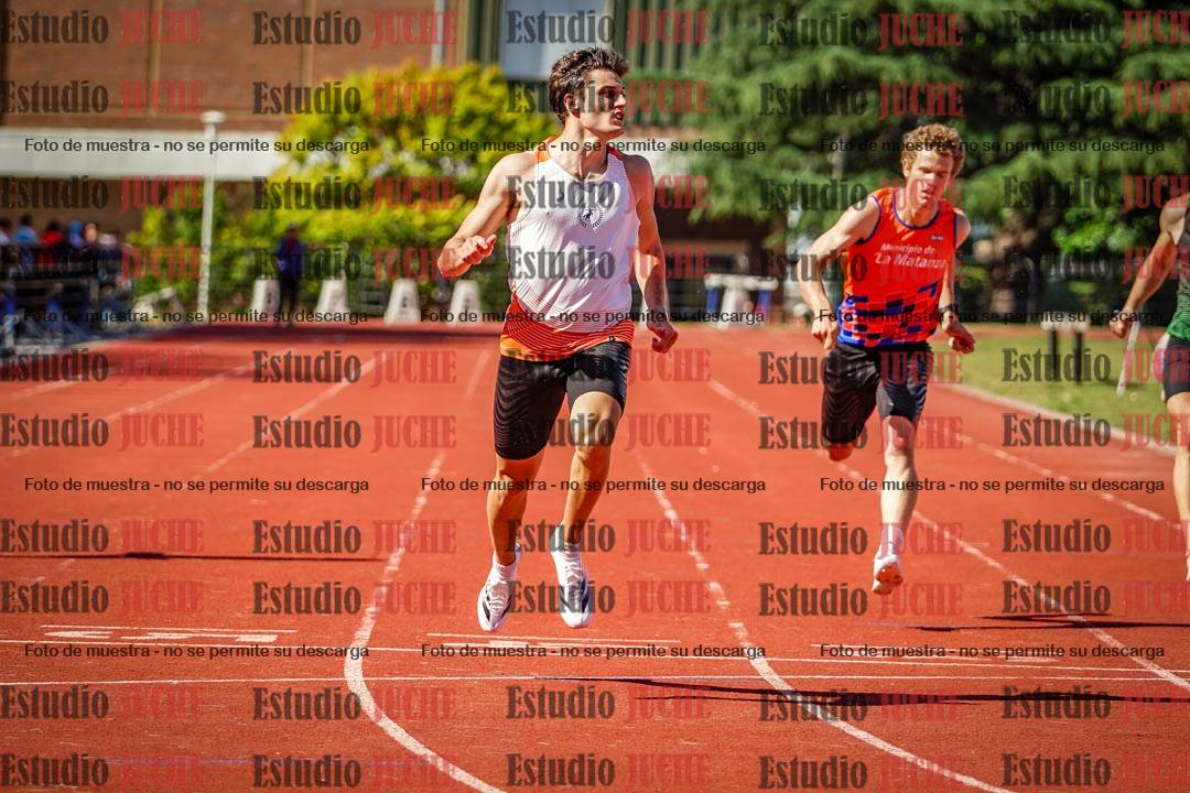 Fotos de los 200 m llanos de varones