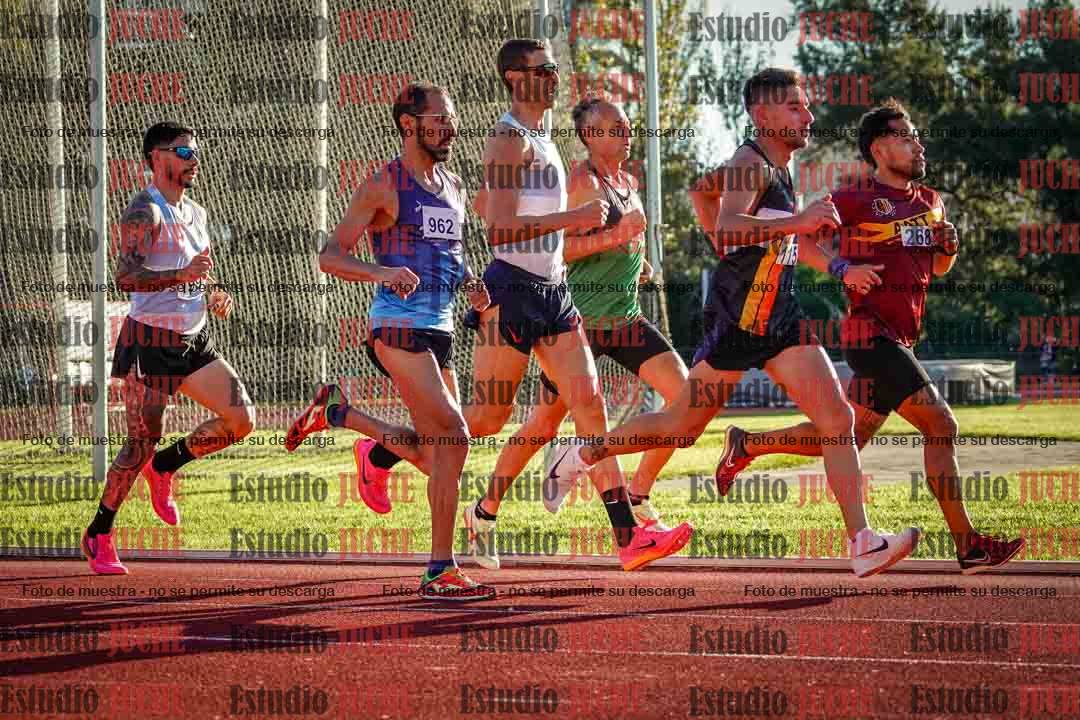 Fotos de los 3000 m llanos de varones