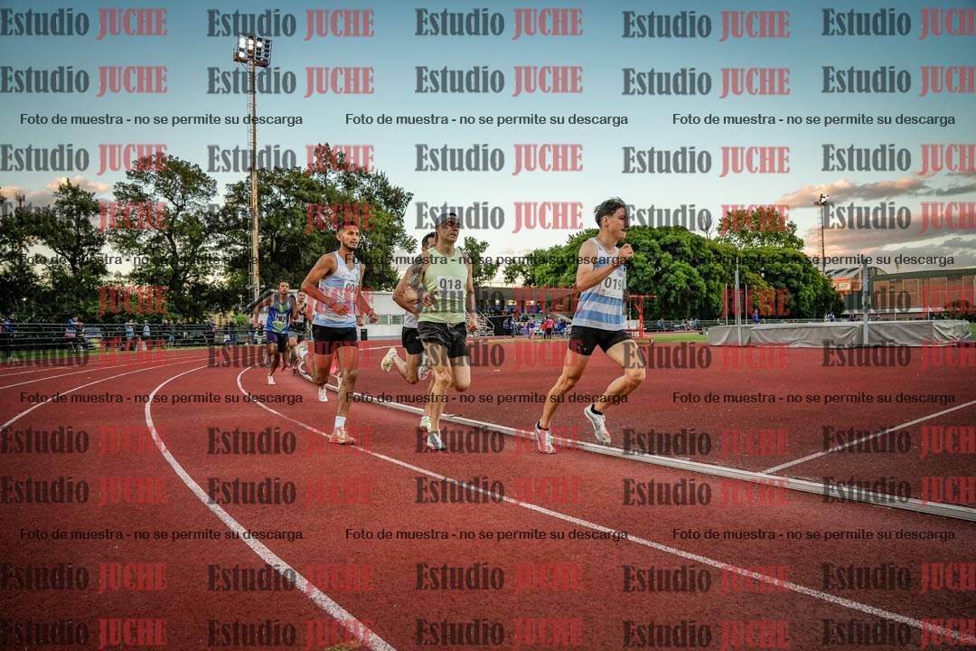 Fotos de los 1500 m llanos de varones