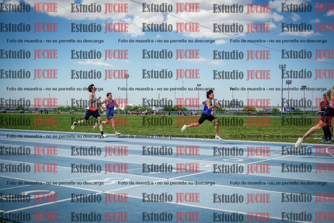 Fotos de los 400 m llanos de varones