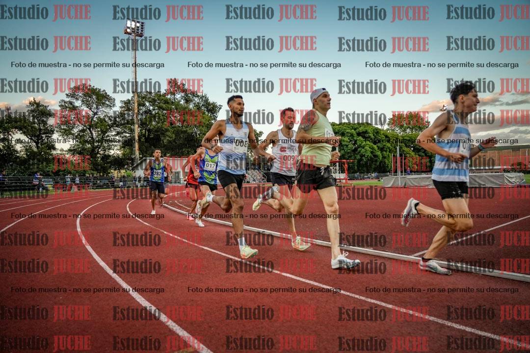 Fotos de los 1500 m llanos de varones