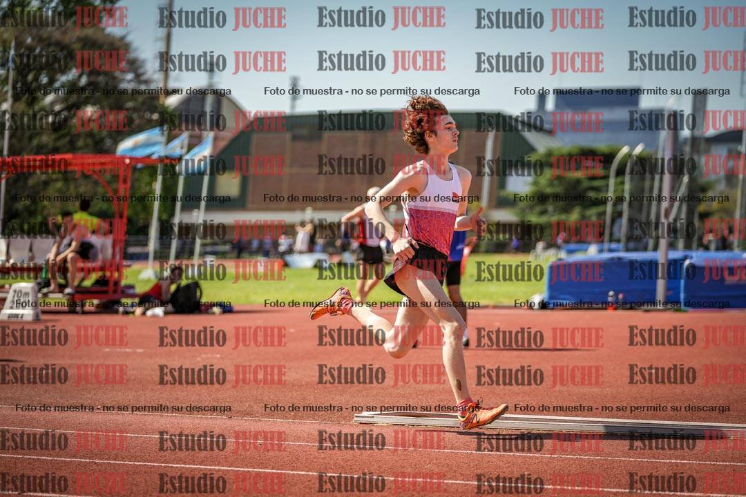Fotos de los 400 m llanos de varones