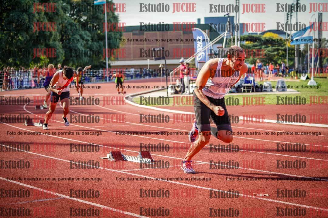 Fotos de los 400 m llanos de varones