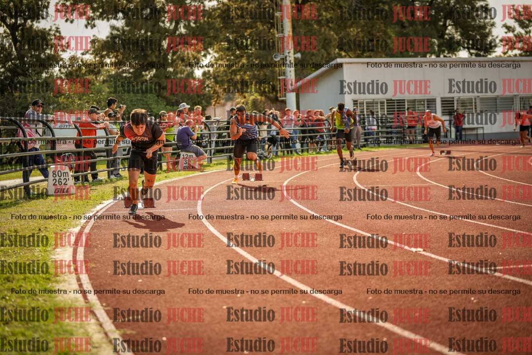 Fotos de los 400 m llanos de varones