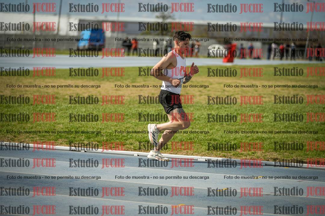 Fotos de los 5000 m llanos de varones