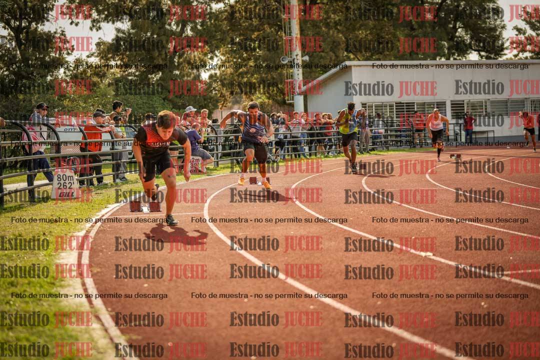 Fotos de los 400 m llanos de varones
