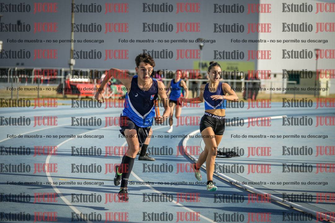 Fotos de las Postas 8x200 m mixta