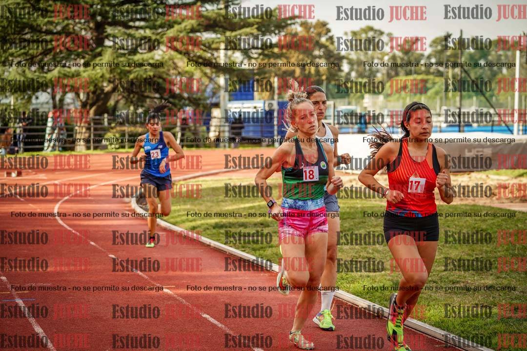 Fotos de los 1500 m llanos de mujeres