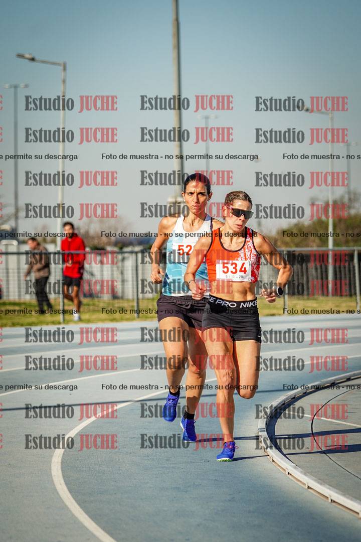 Fotos de los 1500 m llanos de mujeres