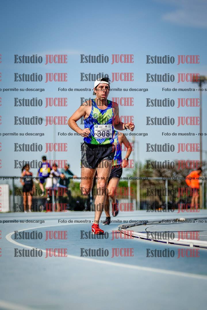 Fotos de los 3000 m llanos de varones