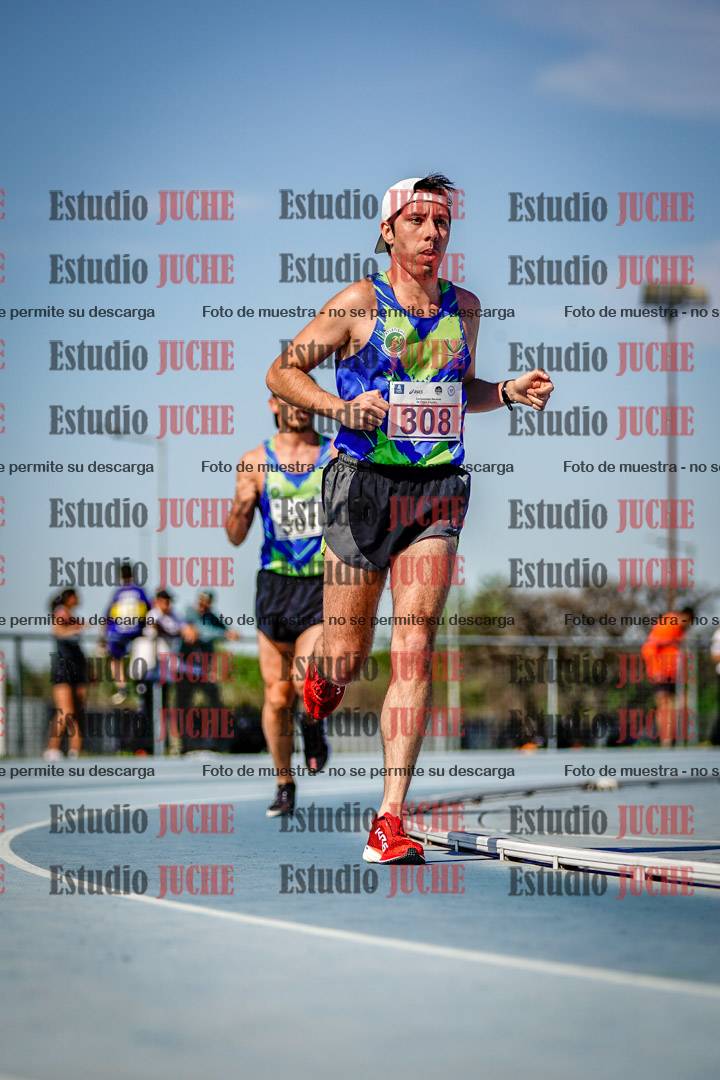 Fotos de los 3000 m llanos de varones