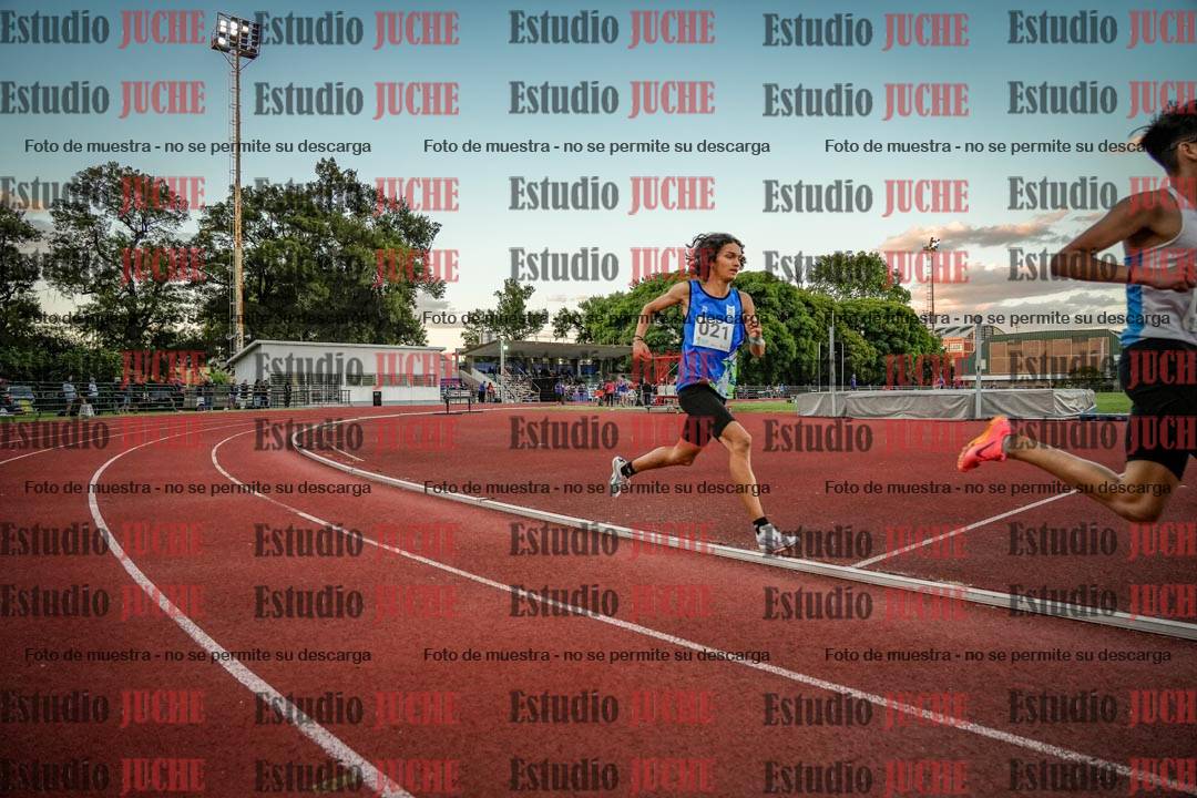 Fotos de los 1500 m llanos de varones