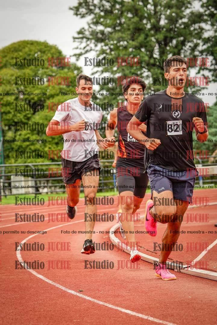 Fotos de los 1500 m llanos de varones - decatlón 10