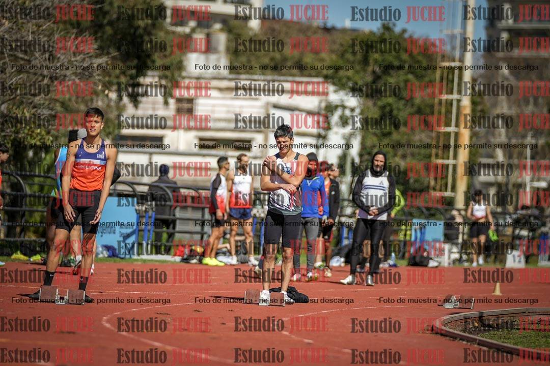 Fotos de los 200 m llanos de varones