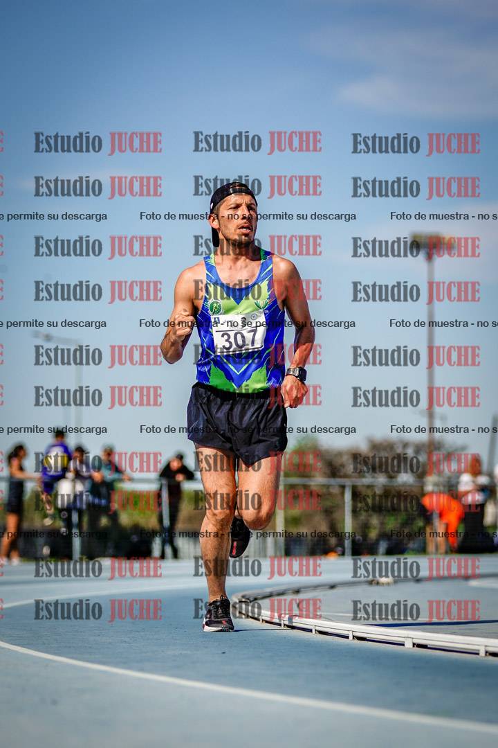 Fotos de los 3000 m llanos de varones