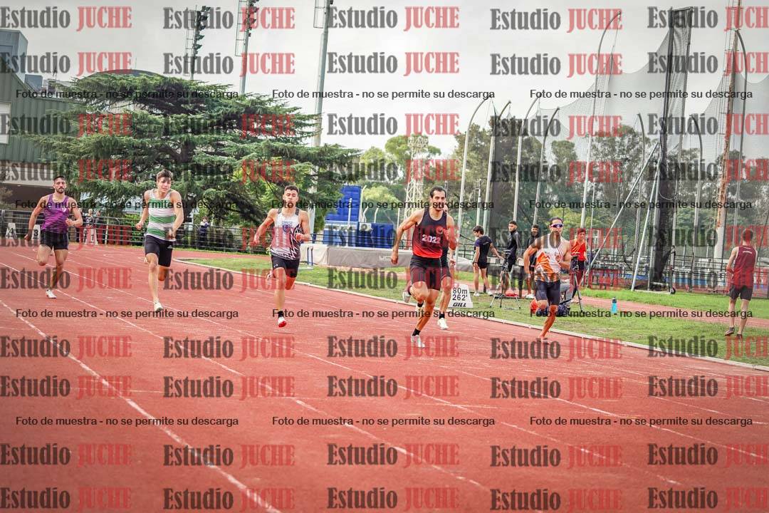 Fotos de los 400 m llanos de varones