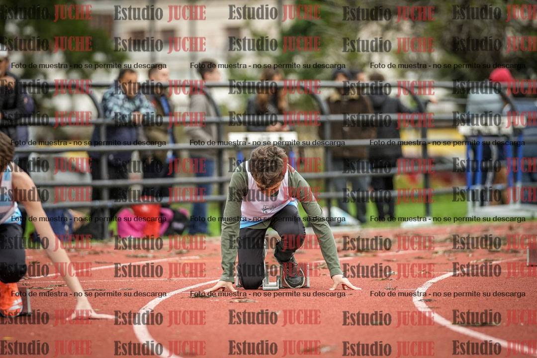 Fotos de los 200 m llanos de varones