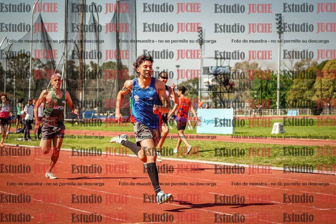 Fotos de los 400 m llanos de varones