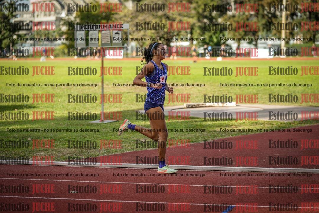 Fotos de los 1500 m llanos de mujeres