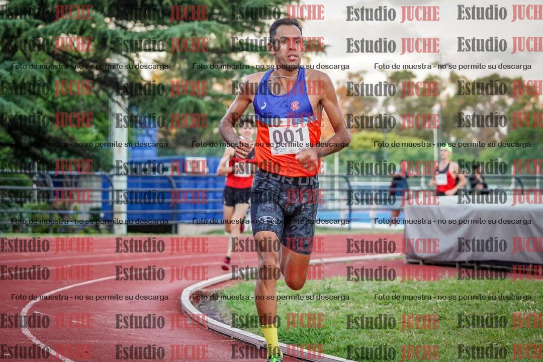 Fotos de los 1500 m llanos de varones