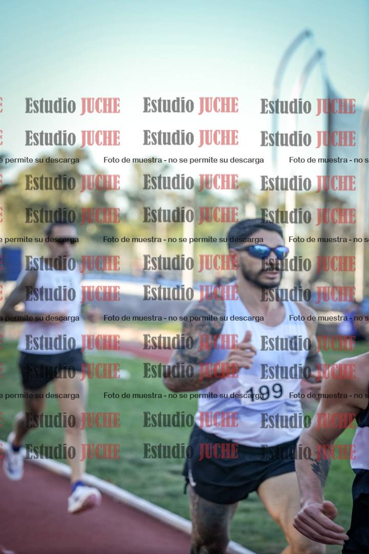 Fotos de los 3000 m llanos de varones