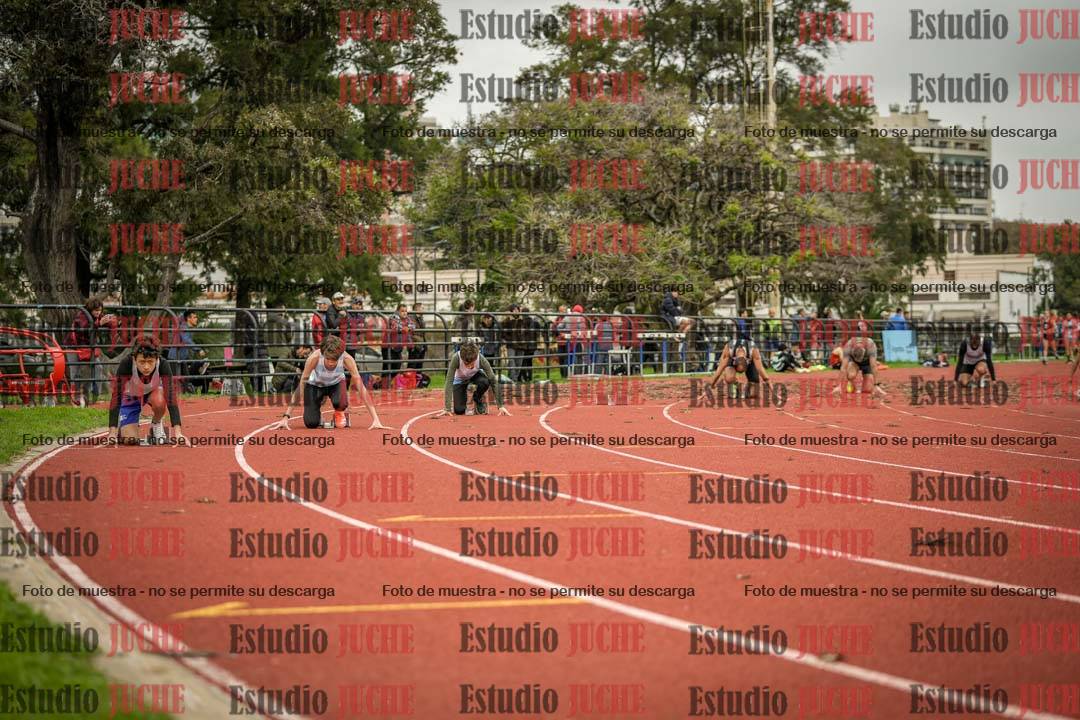 Fotos de los 200 m llanos de varones